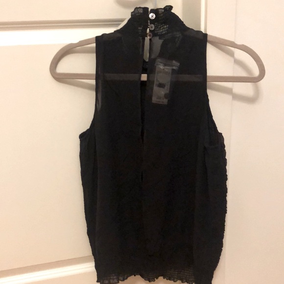 Club Monaco top - Picture 2 of 3